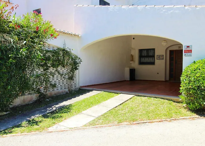 T2 Holiday Cottage Near The Beach C225